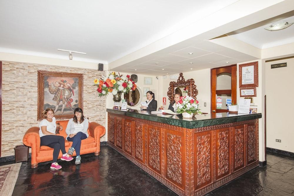 Hotel Agustos Cuzco Esterno foto
