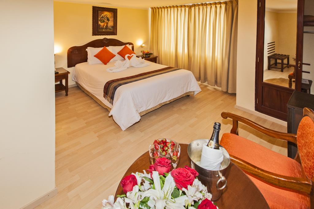Hotel Agustos Cuzco Esterno foto