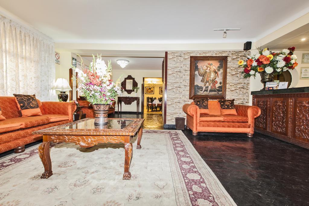 Hotel Agustos Cuzco Esterno foto