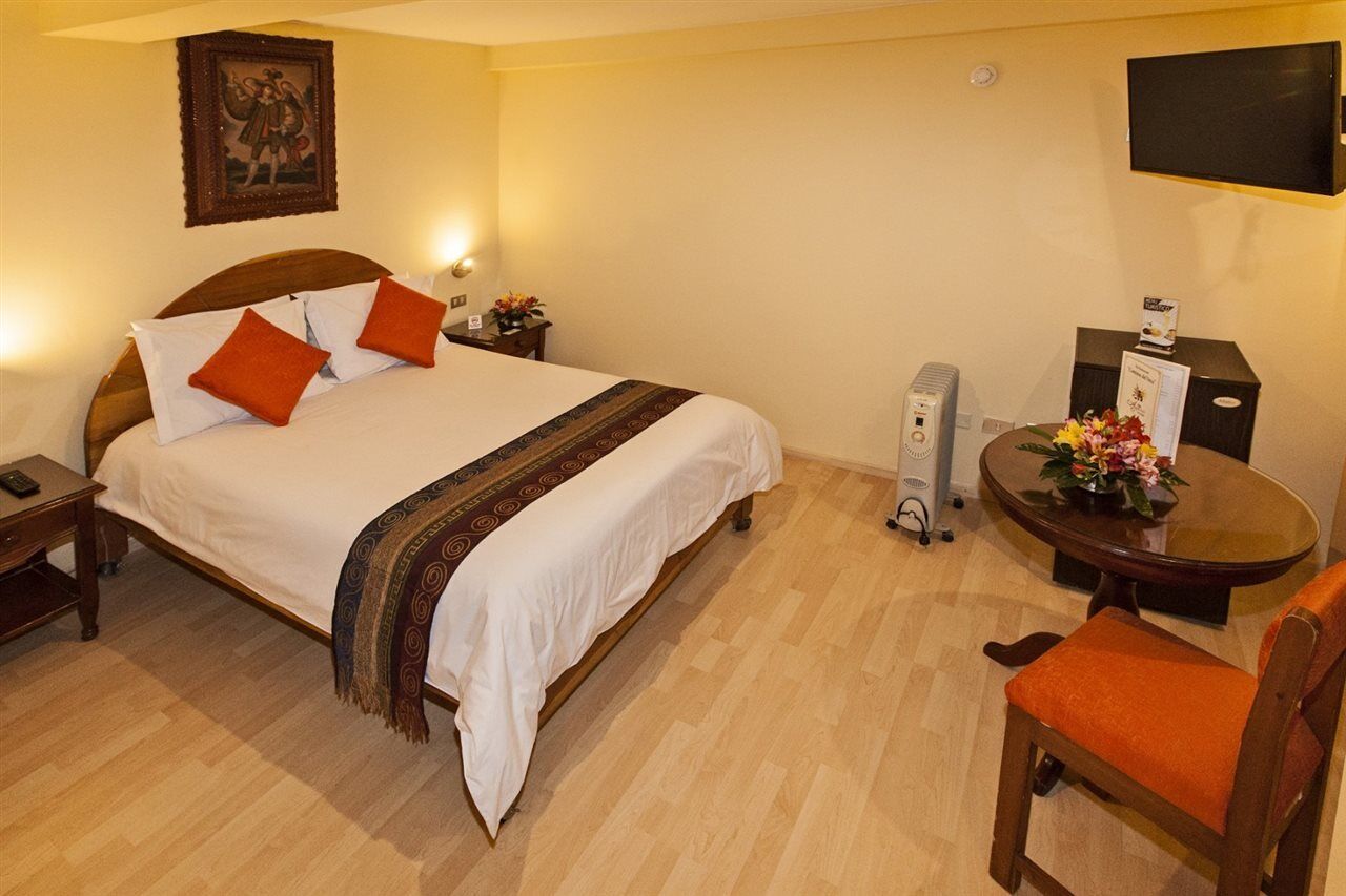 Hotel Agustos Cuzco Esterno foto